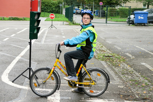 Fahrräder mögen sich ändern, aber Radfahren ist zeitlos  Fahrräder mögen sich ändern, aber Radfahren ist zeitlos