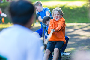 Sporttag – Buntes Treiben auf dem Gelände der weiterführenden Schule Sporttag – Buntes Treiben auf dem Gelände der weiterführenden Schule