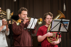 Frohe Weihnachten! Frohe Weihnachten!