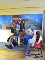 Theater, Theater, der Vorhang geht auf...