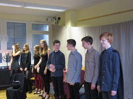 Theater, Theater, der Vorhang geht auf...