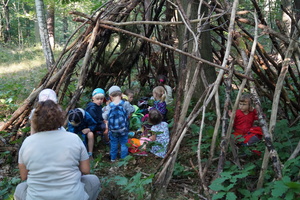 Hütten bauen im Zeisigwald Hütten bauen im Zeisigwald