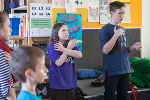 Eine Bande Musiker geht um im Schulhaus Eine Bande Musiker geht um im Schulhaus