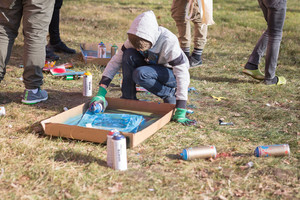 Graffiti sprayen auf Textilien Graffiti sprayen auf Textilien