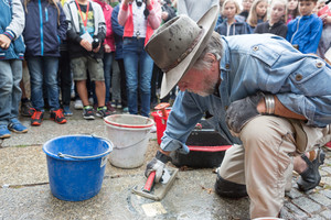 Eine Verbeugung vor den Opfern nationalsozialistischer Verbrechen