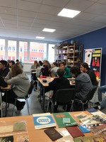 Geschichte erlebbar machen – Zeitzeugen befragen