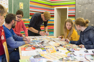 Kunst wäscht den Staub des Alltags von der Seele Kunst wäscht den Staub des Alltags von der Seele