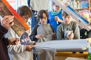 Kunst wäscht den Staub des Alltags von der Seele Kunst wäscht den Staub des Alltags von der Seele