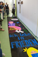 Stell Dir vor, es ist Frieden und alle machen mit - Friedensbanner für Chemnitz Stell Dir vor, es ist Frieden und alle machen mit - Friedensbanner für Chemnitz