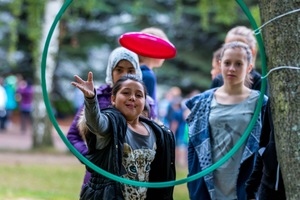 Helft uns Helfen Helft uns Helfen