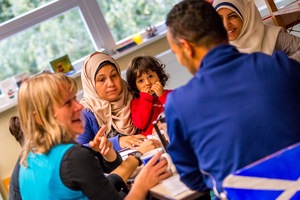 Helft uns Helfen Helft uns Helfen