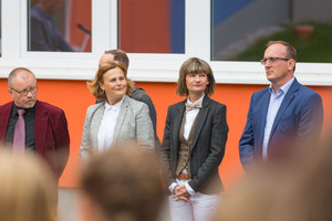 Endlich – Unser neues Schulhaus wird eingeweiht Endlich – Unser neues Schulhaus wird eingeweiht