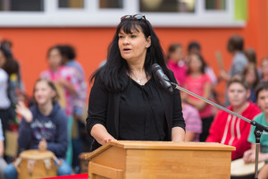 Endlich – Unser neues Schulhaus wird eingeweiht Endlich – Unser neues Schulhaus wird eingeweiht