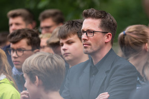 Endlich – Unser neues Schulhaus wird eingeweiht Endlich – Unser neues Schulhaus wird eingeweiht