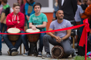Endlich – Unser neues Schulhaus wird eingeweiht Endlich – Unser neues Schulhaus wird eingeweiht