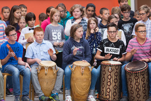 Endlich – Unser neues Schulhaus wird eingeweiht Endlich – Unser neues Schulhaus wird eingeweiht