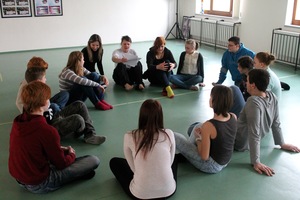 Stell dir vor, es ist Krieg! // Představ si, je válka! Stell dir vor, es ist Krieg! // Představ si, je válka!