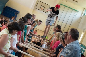 I say goodbye, I say hello I say goodbye, I say hello