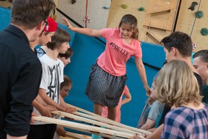 I say goodbye, I say hello I say goodbye, I say hello