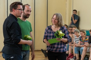 I say goodbye, I say hello I say goodbye, I say hello