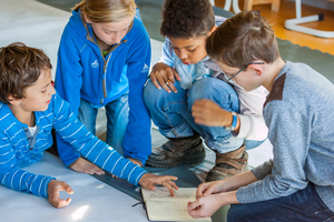 Bunt für den Frieden Bunt für den Frieden