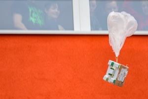 Eier im freien Fall Eier im freien Fall