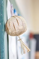 Wilde Locken – Bunte Stühle. Eine Schule macht Kunst Wilde Locken – Bunte Stühle. Eine Schule macht Kunst