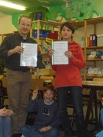 Schülerfirma "Holunder" gewinnt Primus-Preis des Monats Schülerfirma "Holunder" gewinnt Primus-Preis des Monats