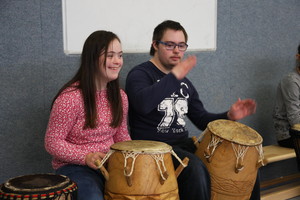 „Afrikanischer Orient“ in der Montessori-Schule „Afrikanischer Orient“ in der Montessori-Schule