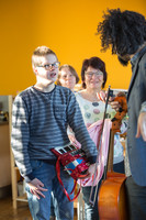 Eine Bande Musiker geht um im Schulhaus Eine Bande Musiker geht um im Schulhaus