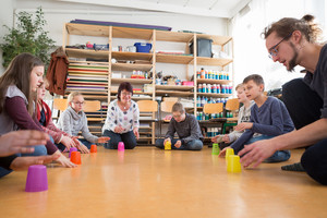 Eine Bande Musiker geht um im Schulhaus Eine Bande Musiker geht um im Schulhaus