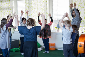 Eine Bande Musiker geht um im Schulhaus Eine Bande Musiker geht um im Schulhaus