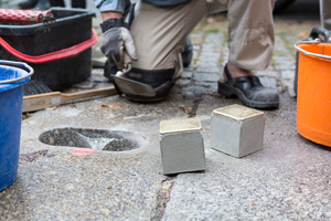 Eine Verbeugung vor den Opfern nationalsozialistischer Verbrechen Eine Verbeugung vor den Opfern nationalsozialistischer Verbrechen