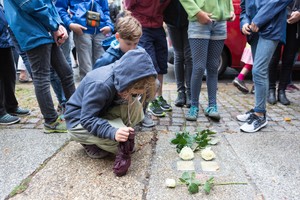 Eine Verbeugung vor den Opfern nationalsozialistischer Verbrechen Eine Verbeugung vor den Opfern nationalsozialistischer Verbrechen
