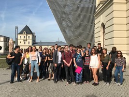 Friedenserziehung – ein fester Bestandteil unseres Bildungskonzepts Friedenserziehung – ein fester Bestandteil unseres Bildungskonzepts